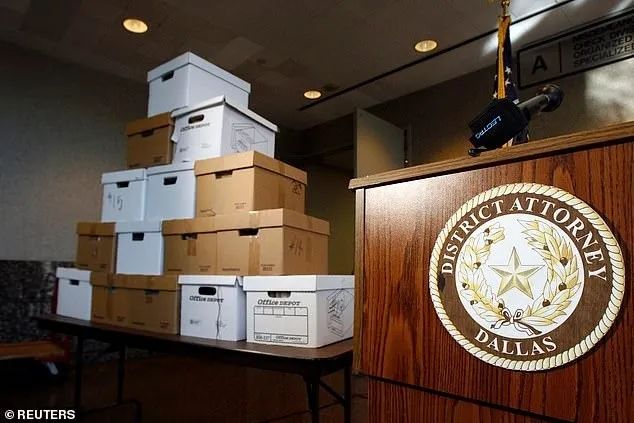 机密大公开？8 万页肯尼迪遇刺案文件公布！