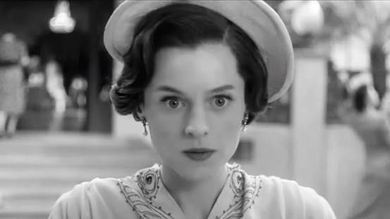 《黑镜》归来爆红,华人女导演入行 6 年,一集封神 《黑镜》归来爆红,华人女导演入行 6 年,一集封神