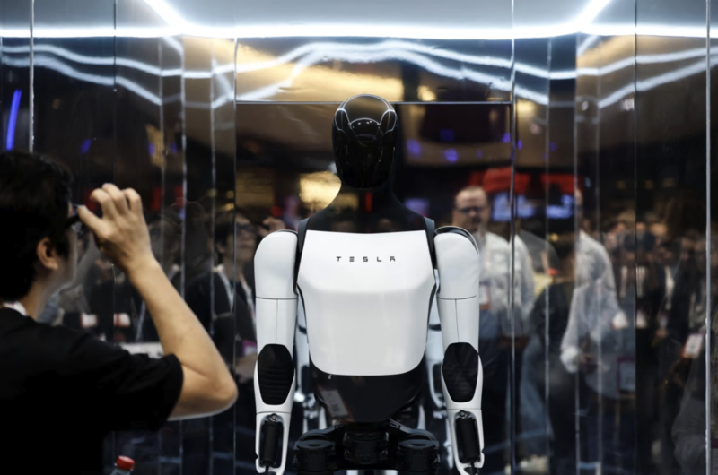 背弃创始理念 AI，机器人能成功吗？