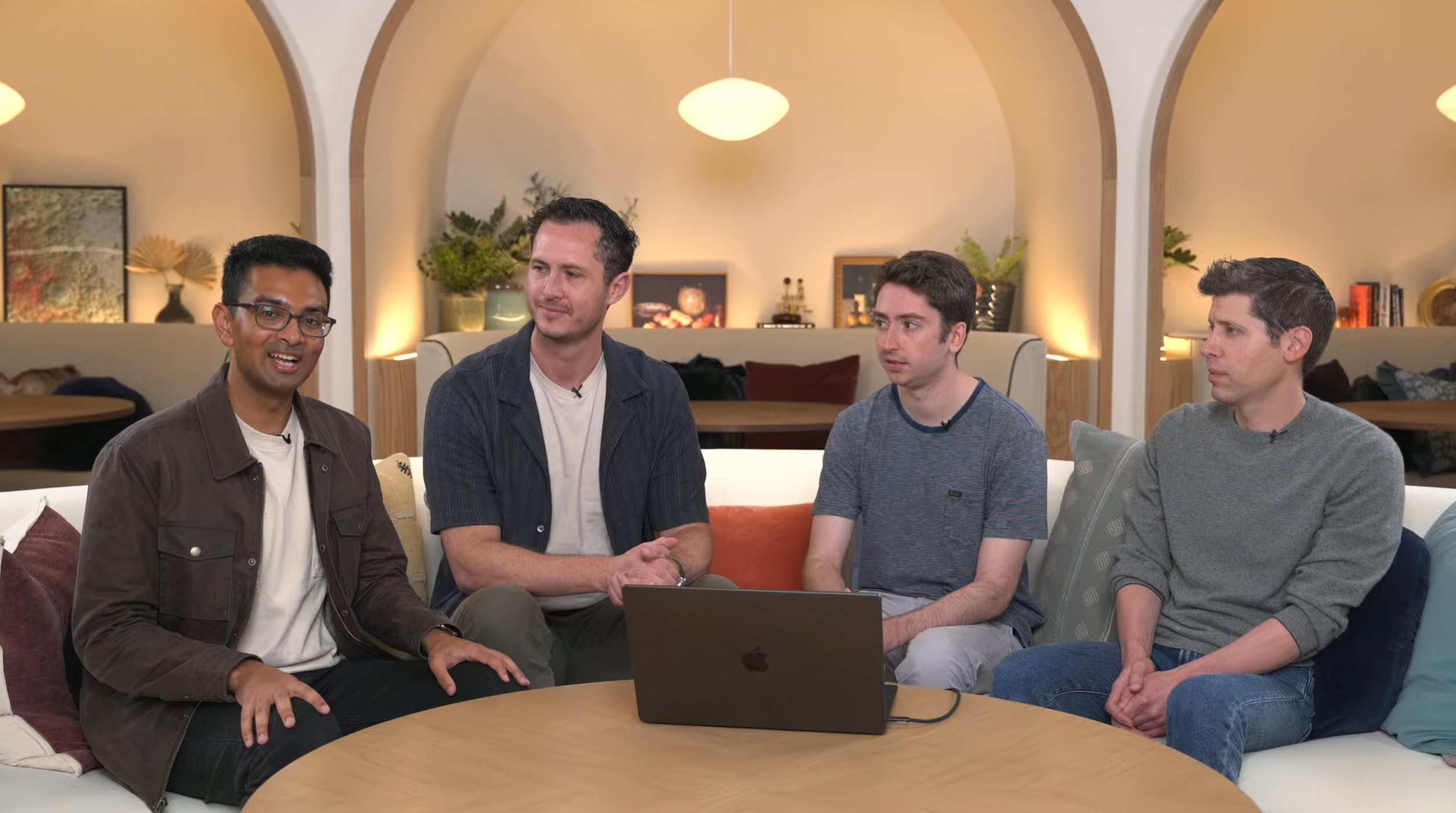 OpenAI 发布首个 AI 浏览器 ChatGPT Atlas！谷歌最怕的来了 