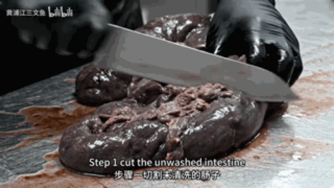 最狠美食综艺：不用真人拍，完全靠 AI，700 万播放背后是 20 万提示词和 1000 条废片