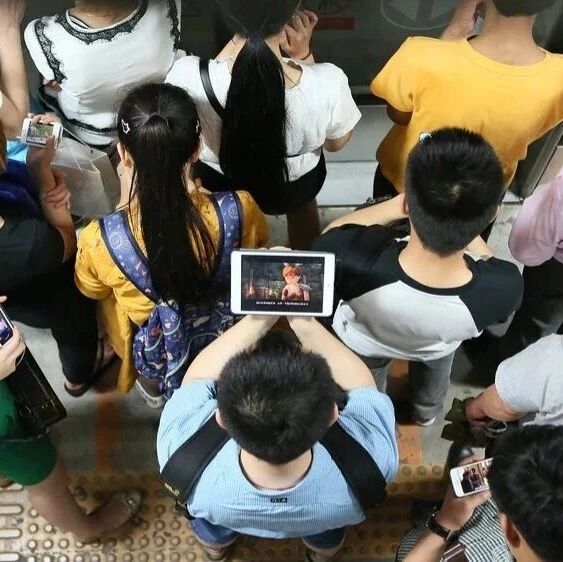 从《盛夏芬德拉》看短剧兴起-AI Express News