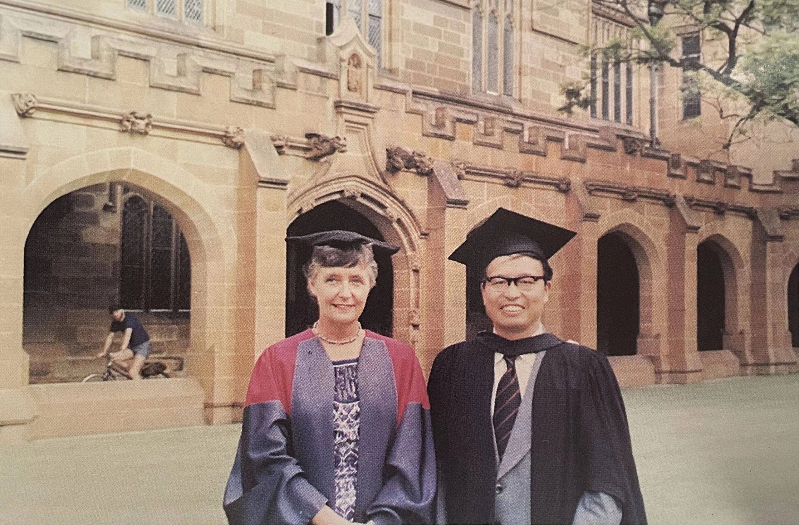 图片[12]-从高考英语40分到英文教授：我的英文是靠中文上去的｜黄源深-AI Express News