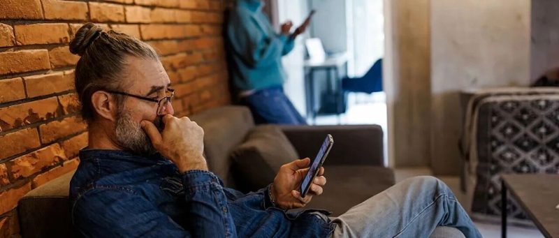 强行戒断手机，就像戒烟和戒毒-AI Express News