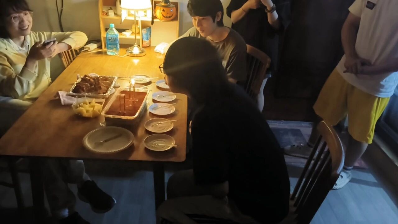 图片[12]-成都 00 后大学生如何把 9 元独游卖出十万份-AI Express News