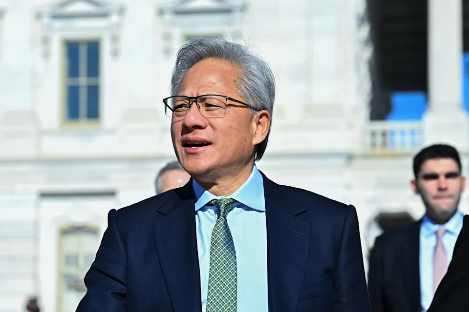 图片[2]-老黄极限游说成功！美国想卖中国英伟达GPU了？-AI Express News