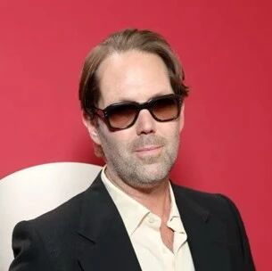 19年苹果老将被Meta挖走，曾负责一代神机iPhone X设计，小扎专门给他成立工作室-AI Express News