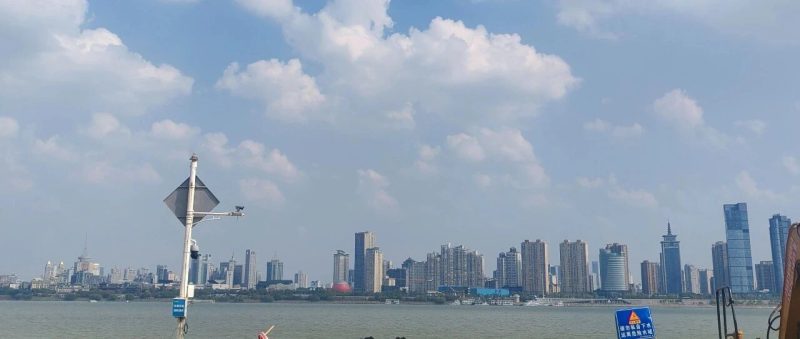 一位发了很多篇论文的大牛老师，上课给我们分享的经验心得，分享给大家。-AI Express News