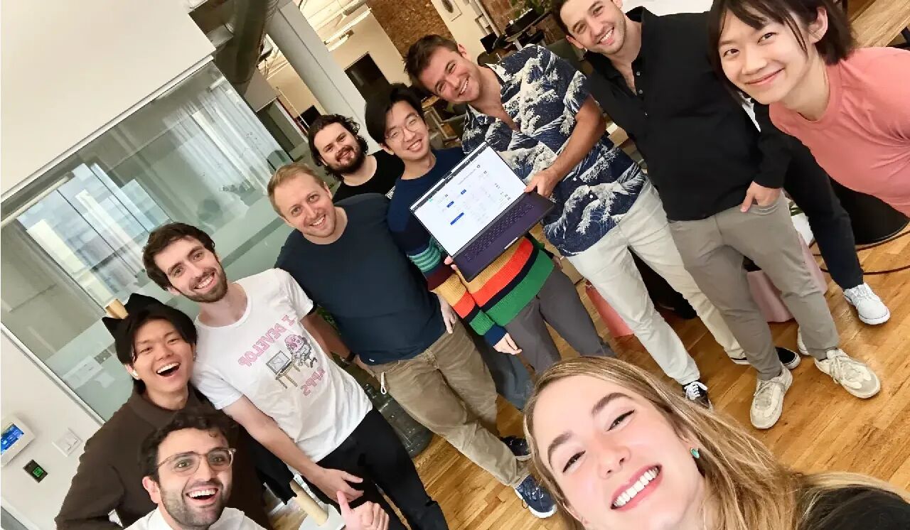 图片[27]-她取代华裔天才成为最年轻女亿万富豪，曾是芭蕾舞者，颜值超高智商更高……-AI Express News