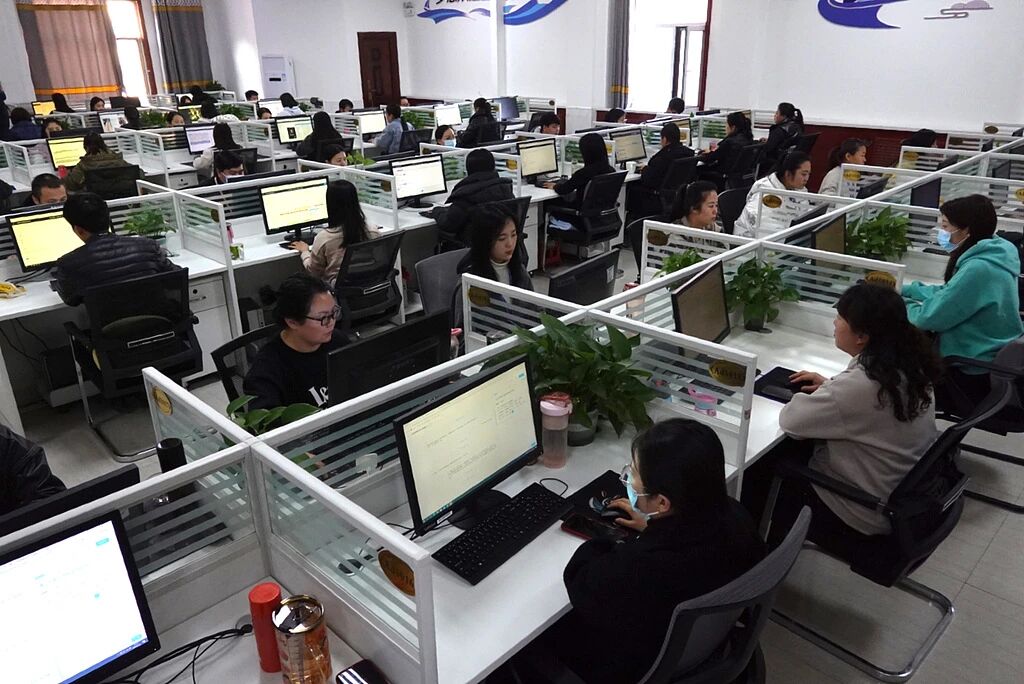 图片[6]-时薪上千，大模型公司抢985文科生给AI当老师-AI Express News