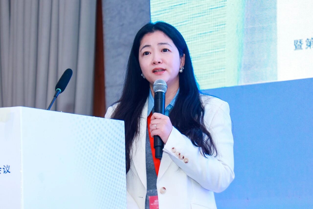 图片[16]-现场报道 | AI融智推动职业教育高质量发展论坛暨第三届职业院校人工智能学院院长（系主任）会议在云南腾冲成功举办-AI Express News