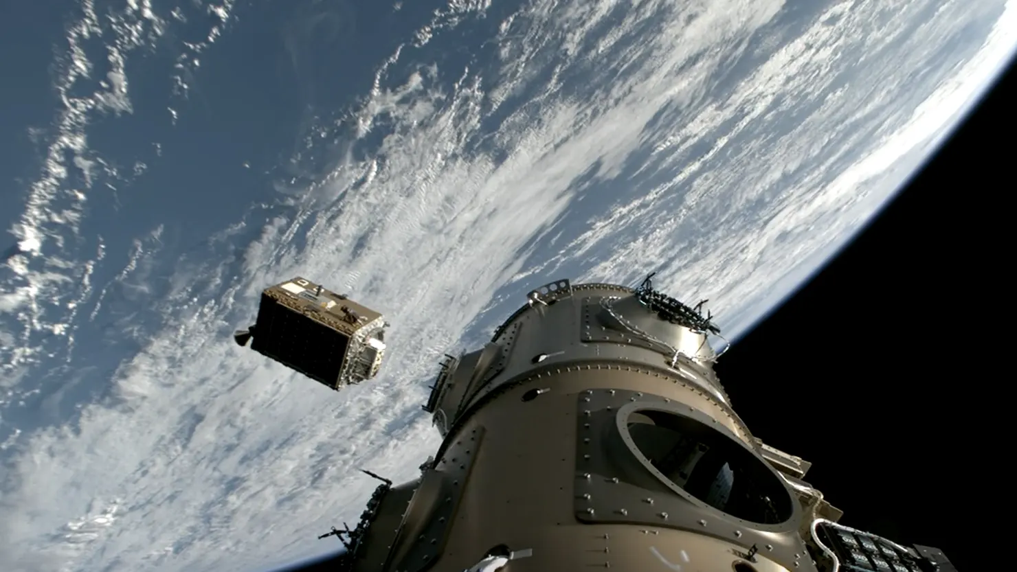 图片[11]-全球首个太空AI诞生，H100在轨炼出！马斯克爆赞-AI Express News