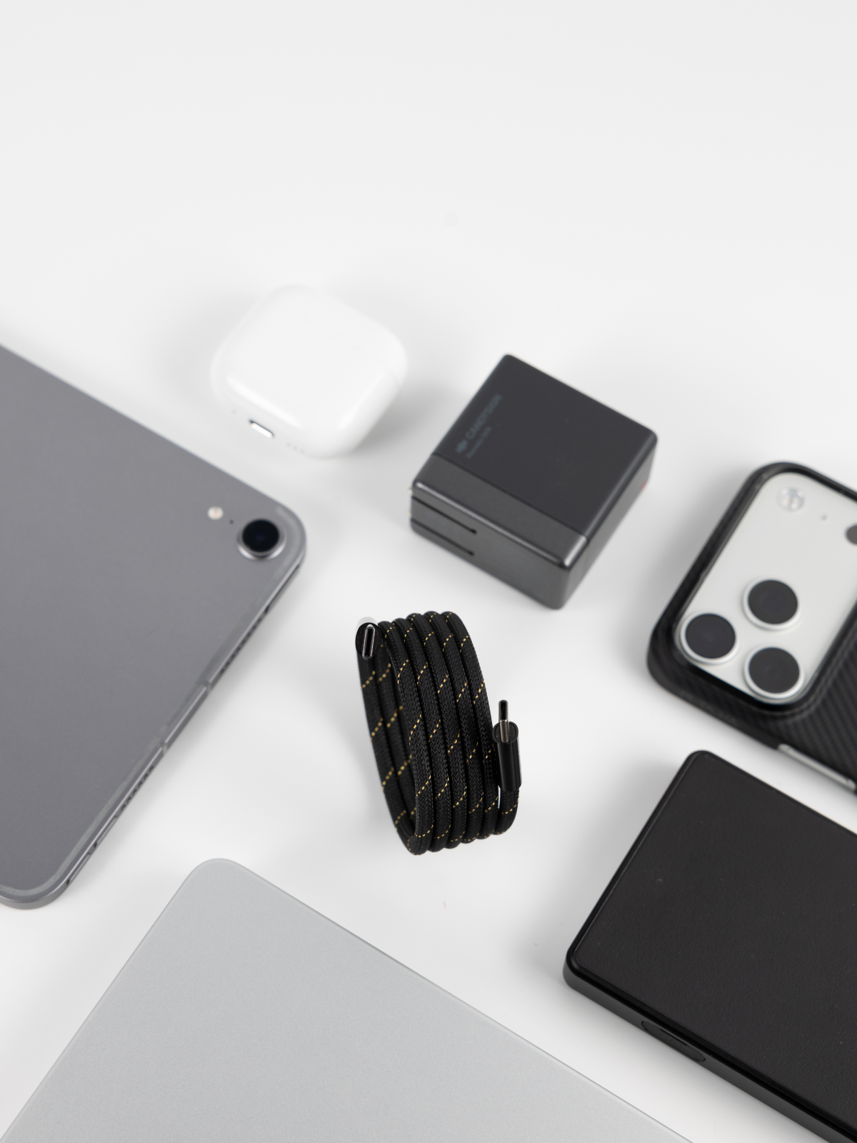 图片[26]-苹果推送iOS 26.2正式版/微信群崩了，官方回应/TGA获奖名单公布，《光与影：33 号远征队》横扫九项大奖-AI Express News