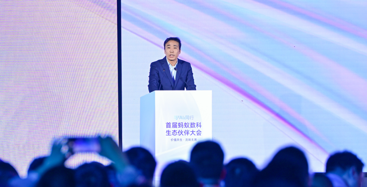 图片[3]-低调霸榜全球最难SQL榜单超两月，国产AI这次选择高调开源！-AI Express News