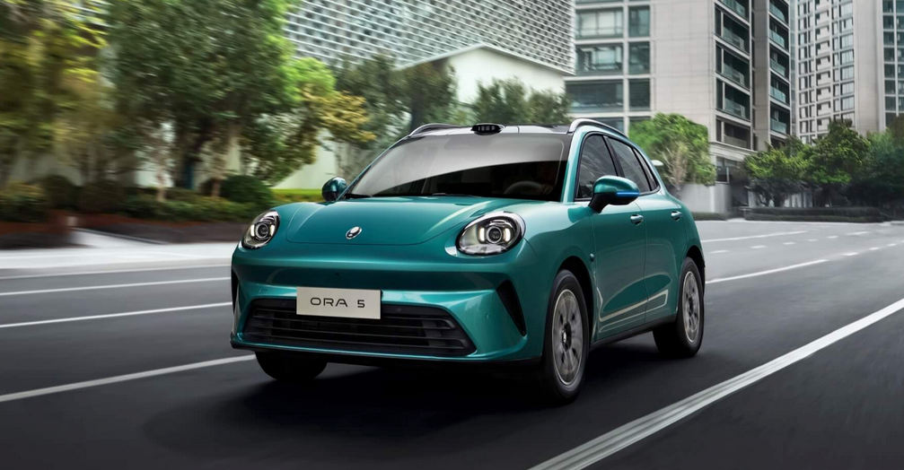 图片[32]-周鸿祎回应“前高管称帮做假账几十亿”；“蚂蚁阿福”冲上苹果应用总榜第三位；全球五大PC厂商都将涨价；蜜雪冰城进军北美市场丨邦早报-AI Express News