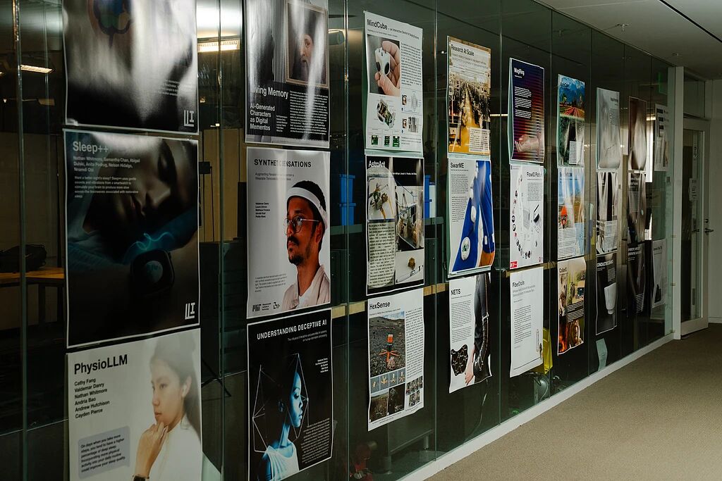 图片[4]-从“AI猪食”到“大模型旅鼠”，2025年度热词背后的新商机-AI Express News