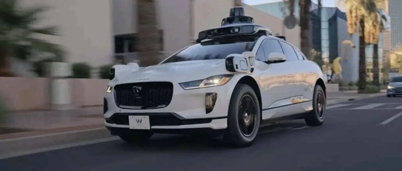 Waymo融150亿美元建车队，却只是虚胖？被特斯拉降维打击！-AI Express News