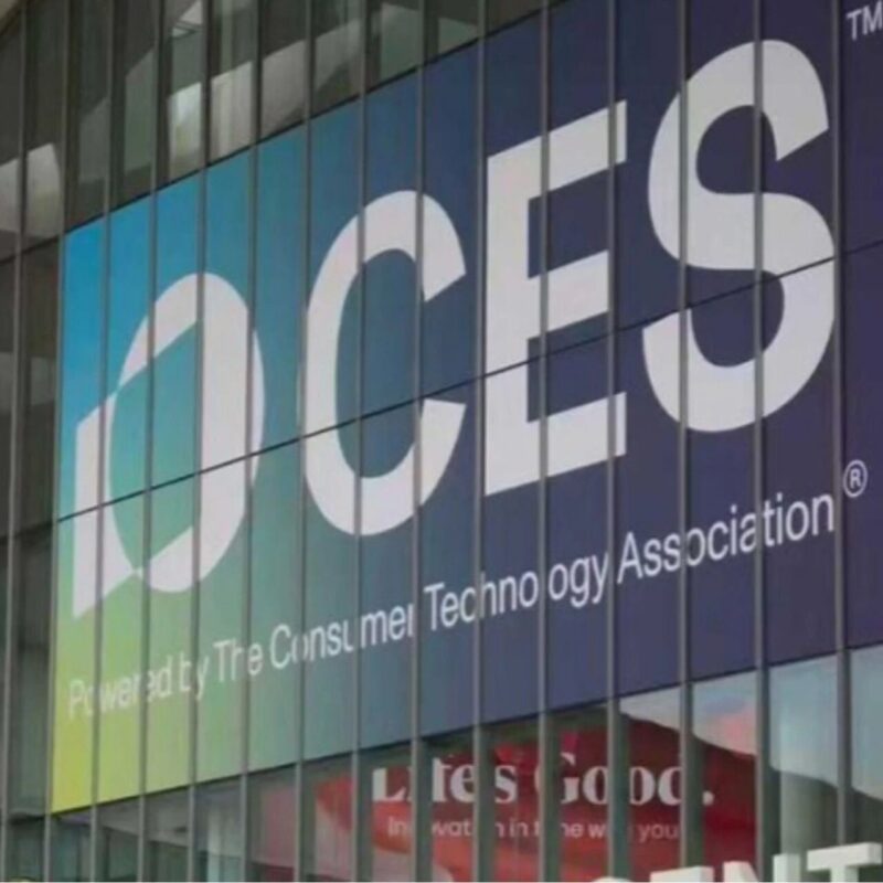 CES变成中国科技秀：机器人跳舞、熊猫获奖、眼镜会说话-AI Express News