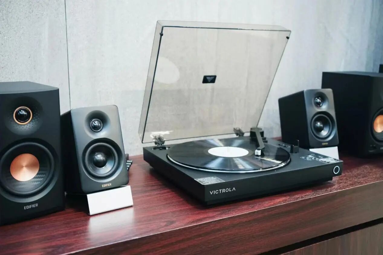 图片[31]-CES变成中国科技秀：机器人跳舞、熊猫获奖、眼镜会说话-AI Express News