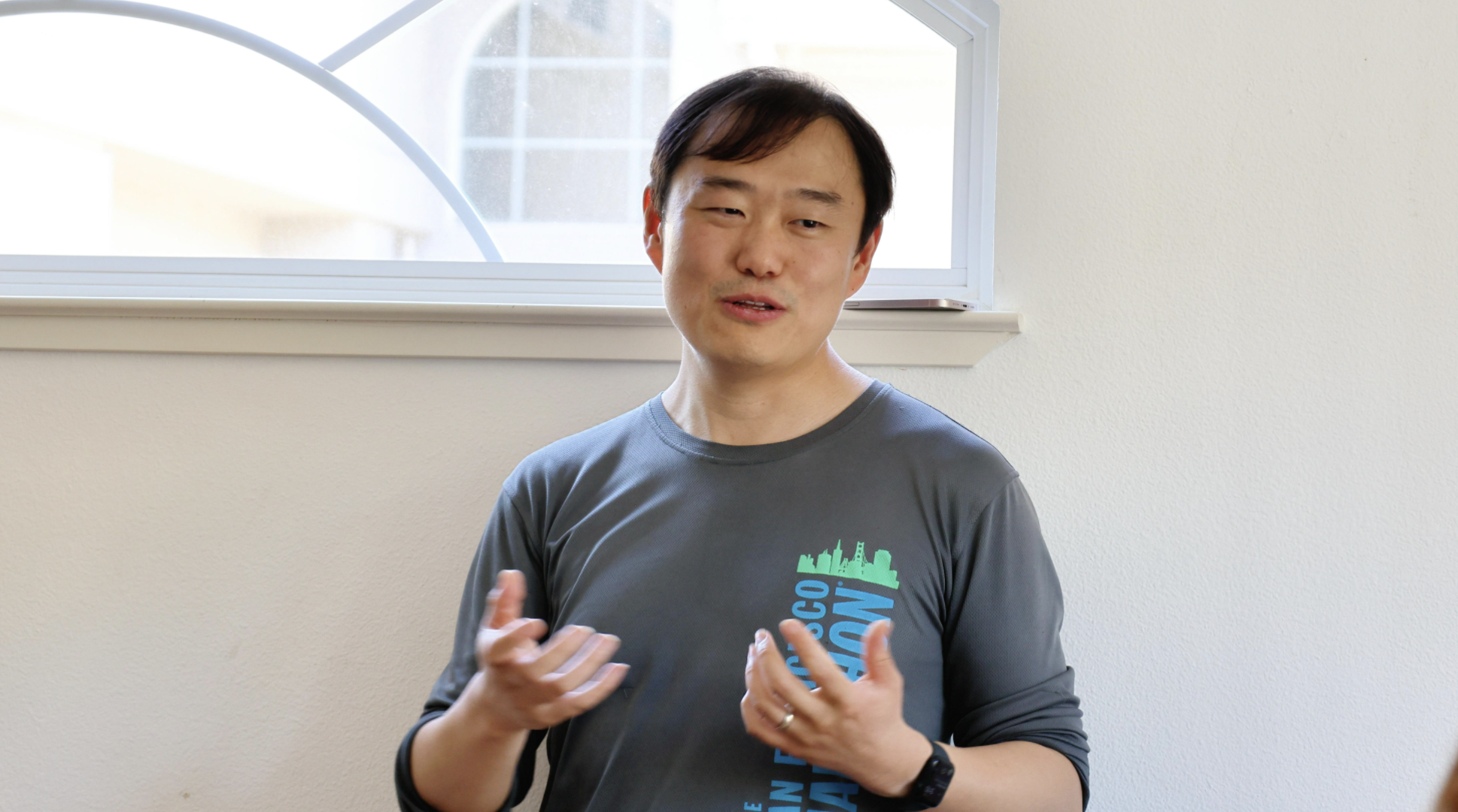 图片[2]-前Meta AI科学家田渊栋2025年终总结，罗胖看后惊呼：世界观咔嚓被折断了！-AI Express News