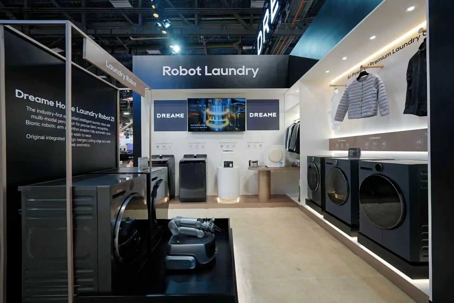 图片[2]-起猛了，追觅的扫地机、割草机、洗护机器人在CES成精了！-AI Express News