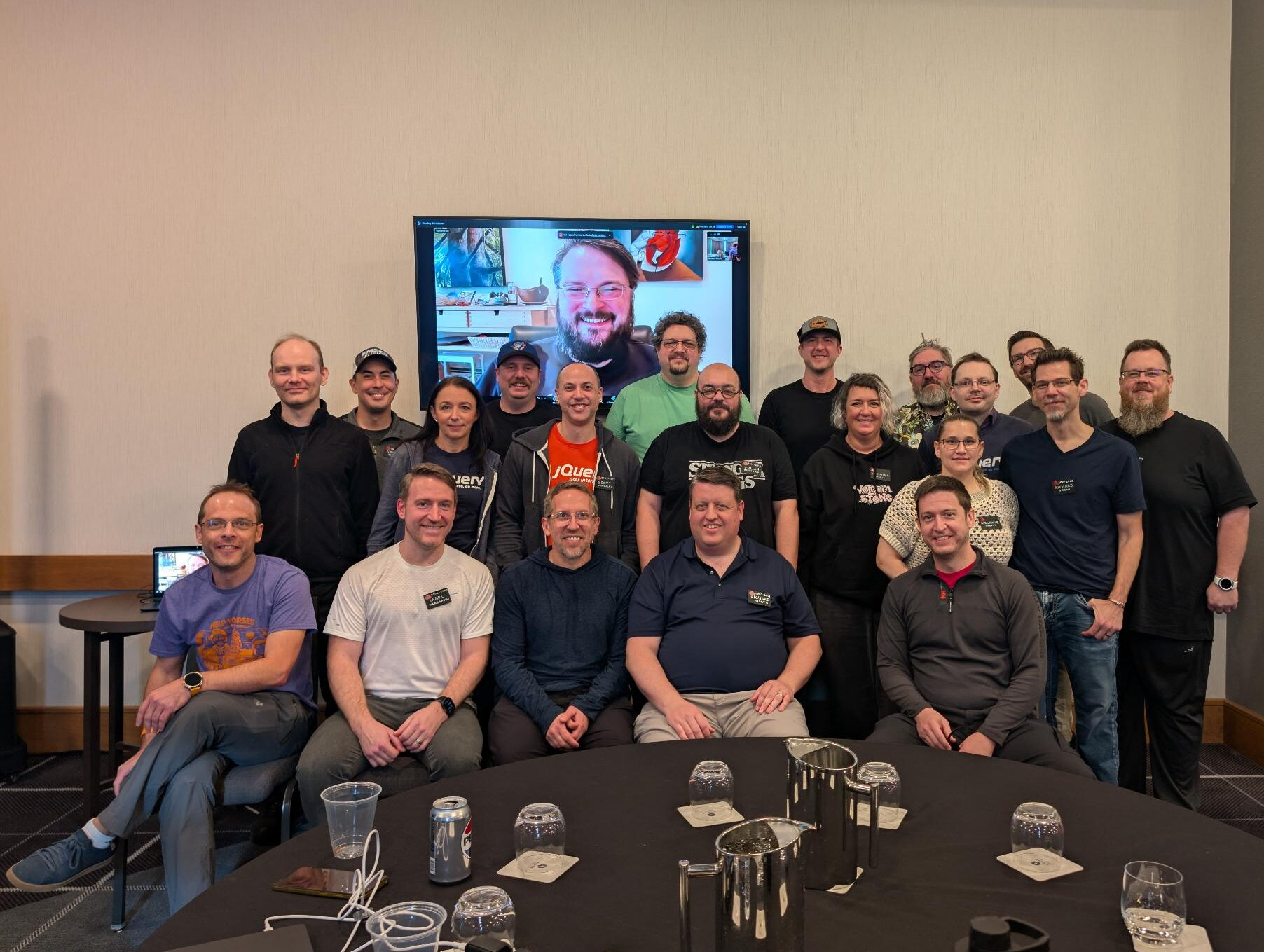 图片[2]-都 6202 年了，AI 正席卷全球，接管一切时，jQuery 终于发布 4.0 ！-AI Express News