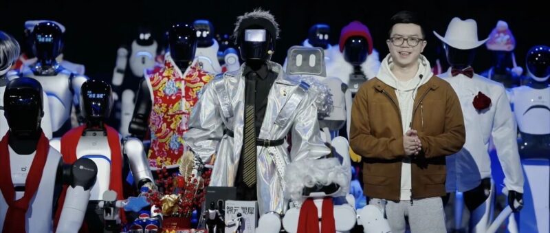 刚刚，全球首届机器人「春晚」炸场！稚晖君带队，节目效果拉满，连观众都是机器人-AI Express News