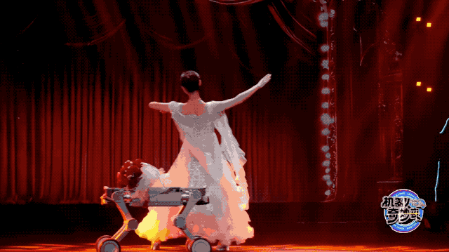 图片[8]-刚刚，全球首届机器人「春晚」炸场！稚晖君带队，节目效果拉满，连观众都是机器人-AI Express News