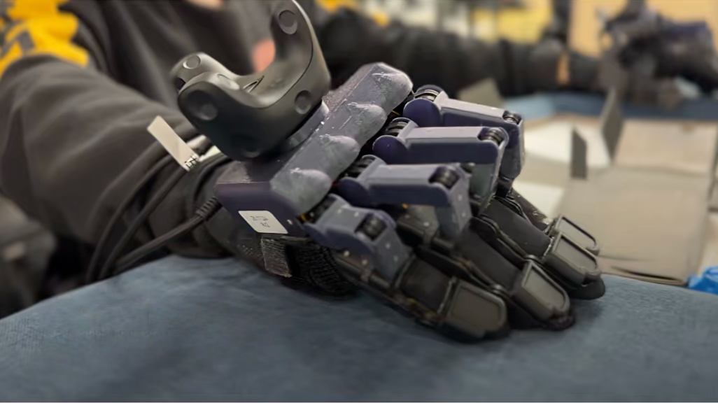 图片[9]-一副手套，干翻硅谷炫技派！中国队杀入战场，狂卷100万小时数据-AI Express News