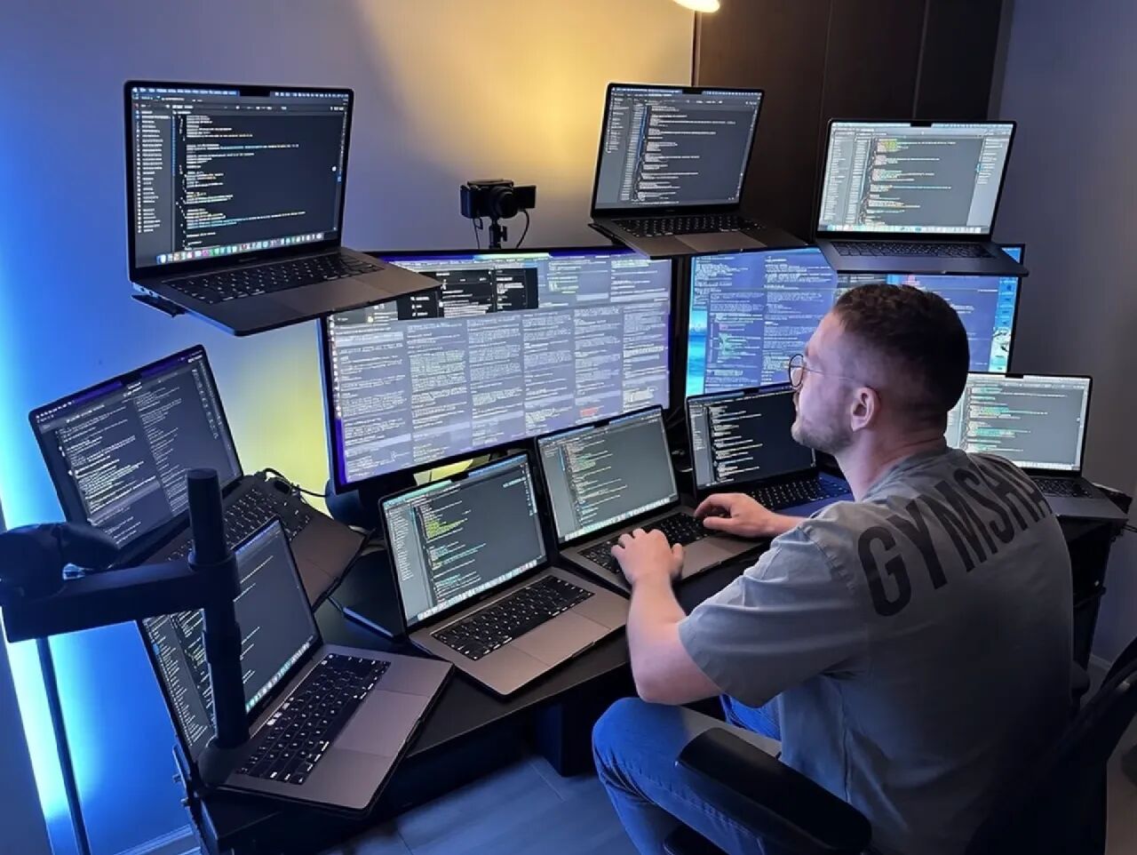 图片[3]-Meta、OpenAI 争抢收购 OpenClaw！创始人艰难抉择：月入不到2万刀赔钱养项目，Offer拿到手软，对几十亿融资没兴趣-AI Express News