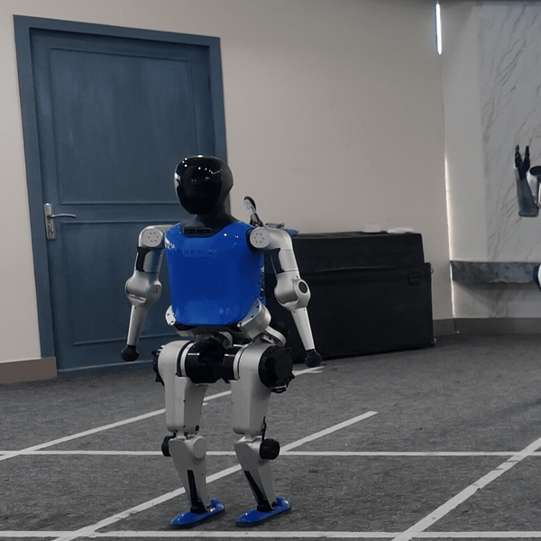 图片[38]-春晚黑科技曝光！30天造出「奶奶」脸，万元级人形机器人杀入客厅-AI Express News