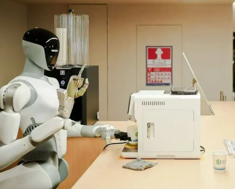 图片[3]-别只盯着大模型了！这家深圳线下店，正在为AI批量制造手和脚-AI Express News