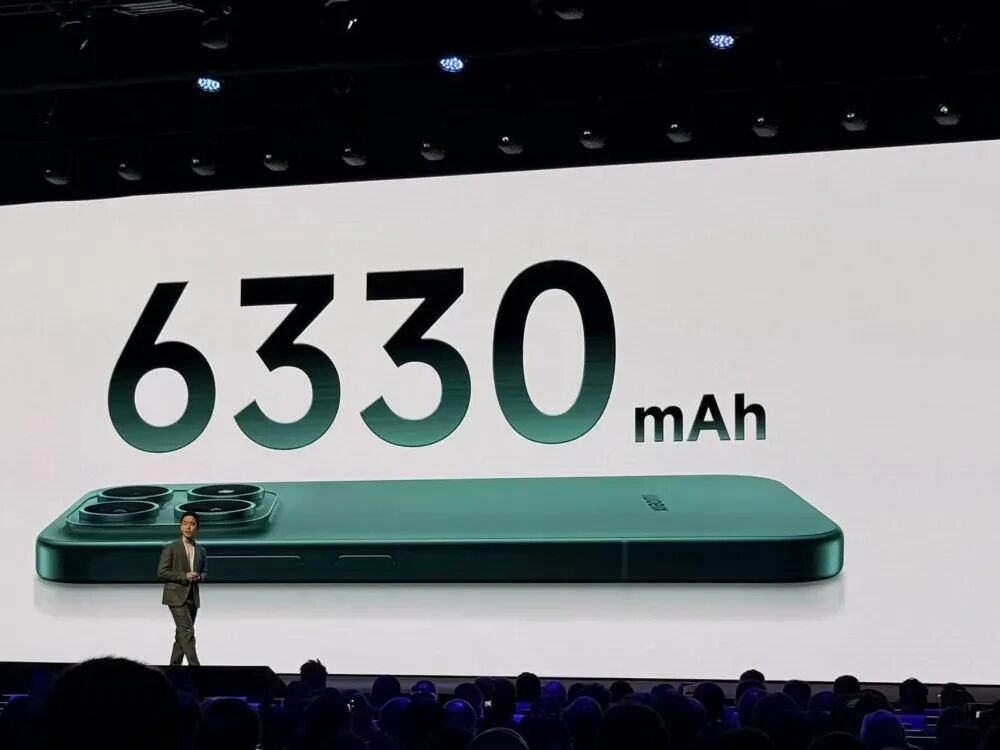 图片[17]-小米巴塞罗那炸场！真徕卡手机1.6万元开卖，VGT超跑等9大新品齐发-AI Express News