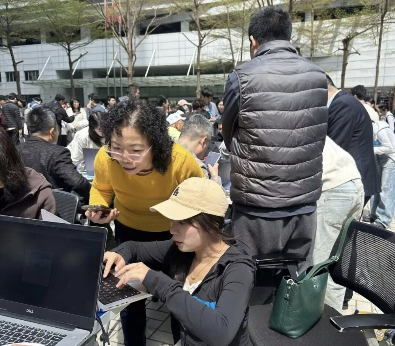 图片[3]-OpenClaw引爆纽约集会，虾教日烧10亿tokens！老黄认证：史上最强软件-AI Express News