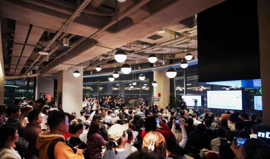 图片[3]-火爆！13家科技大厂抢着养龙虾，腾讯版“小龙虾”、字节版Moltbook全来了-AI Express News