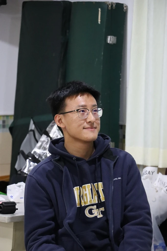 图片[30]-史诗级更新！小红书图像编辑FireRed-Image-Edit v1.1发布：OOTD元素融合、人像一致性大幅提升，社区友好拉满-AI Express News