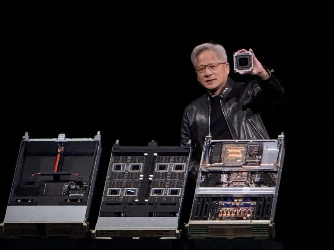 图片[14]-到明年赚它1万亿美元！黄仁勋撂狠话，英伟达龙虾轰动全场，Groq新芯片首发-AI Express News