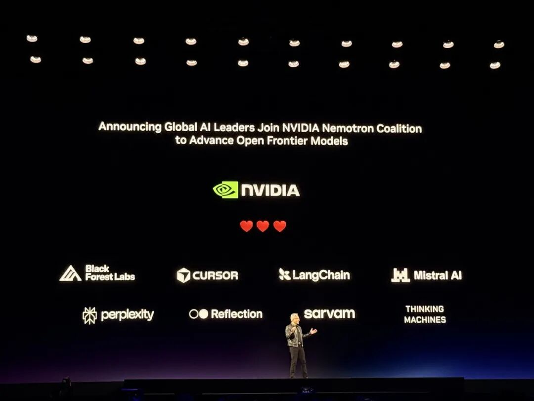 图片[35]-到明年赚它1万亿美元！黄仁勋撂狠话，英伟达龙虾轰动全场，Groq新芯片首发-AI Express News