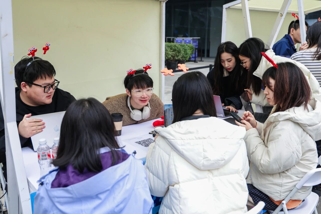 图片[27]-百度一「虾」🦞“龙虾”全家桶开张！手机、电脑、家里都能用～-AI Express News