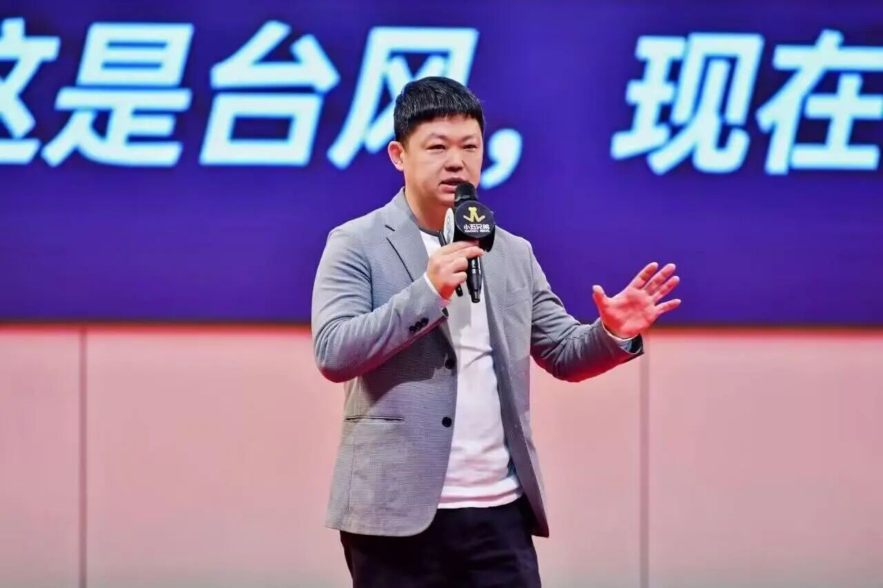 图片[2]-小五兄弟黄家俊：AI漫剧出海黄金期，6万部剧只活96部的内卷该停了！-AI Express News