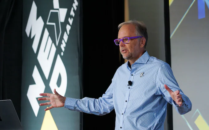 图片[9]-暴瘦30磅险丧命，61岁硅谷极客用AI重读11页病历，揪出罕见血癌-AI Express News