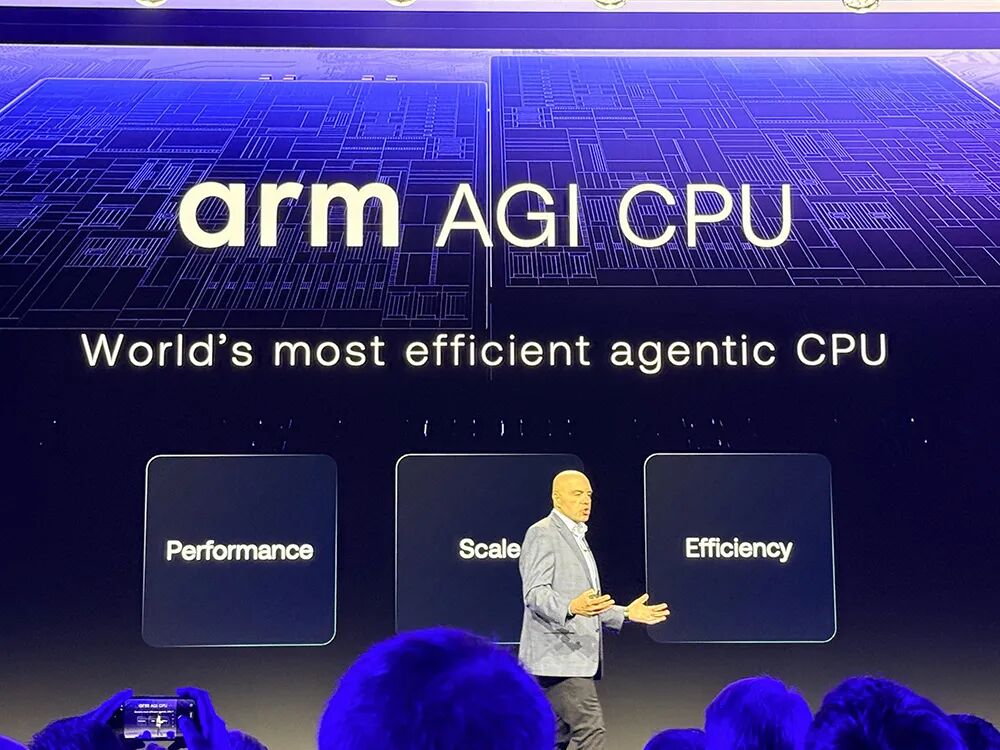 图片[5]-起猛了！Arm推出首个自研CPU，黄仁勋贴大脸发言-AI Express News