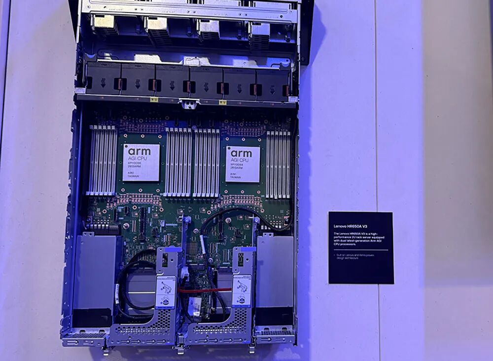 图片[11]-起猛了！Arm推出首个自研CPU，黄仁勋贴大脸发言-AI Express News