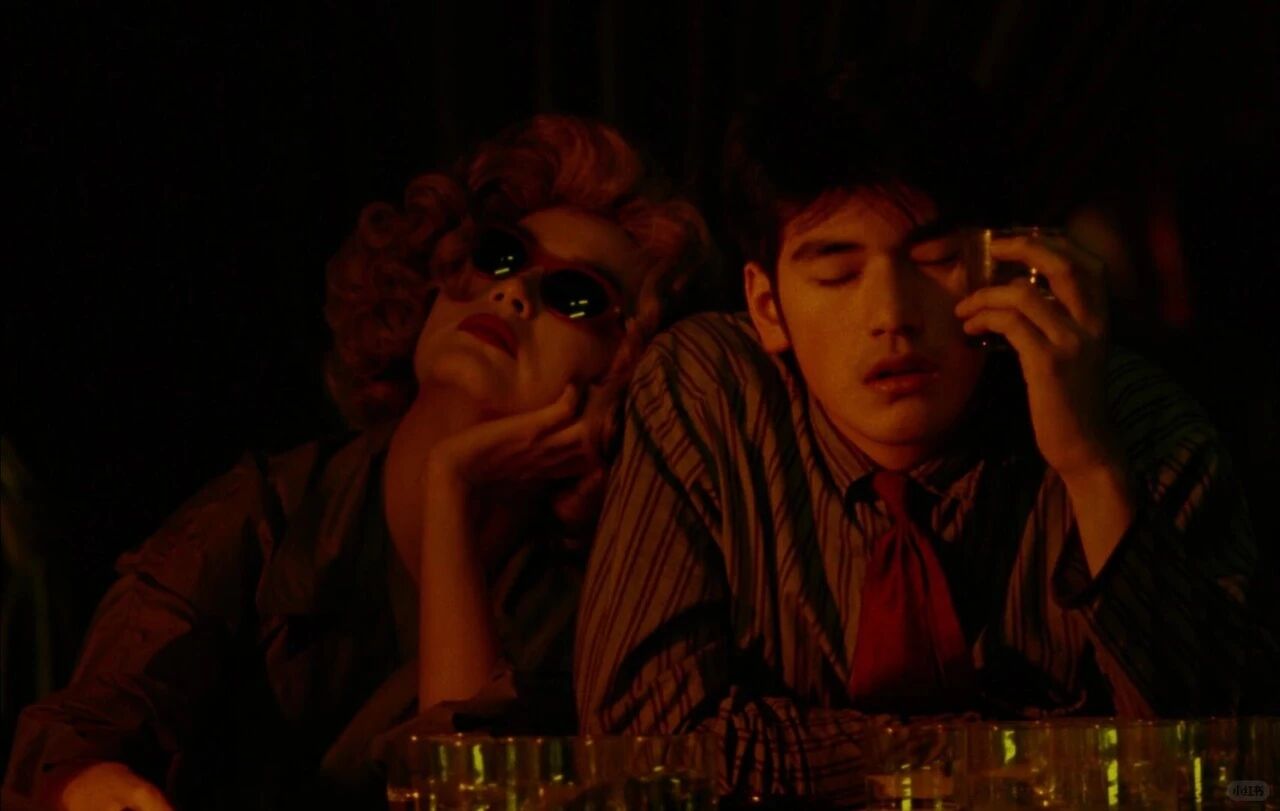 图片[7]-爆发式增长的县城小酒馆里，“炒粉卖得比鸡尾酒好”-AI Express News