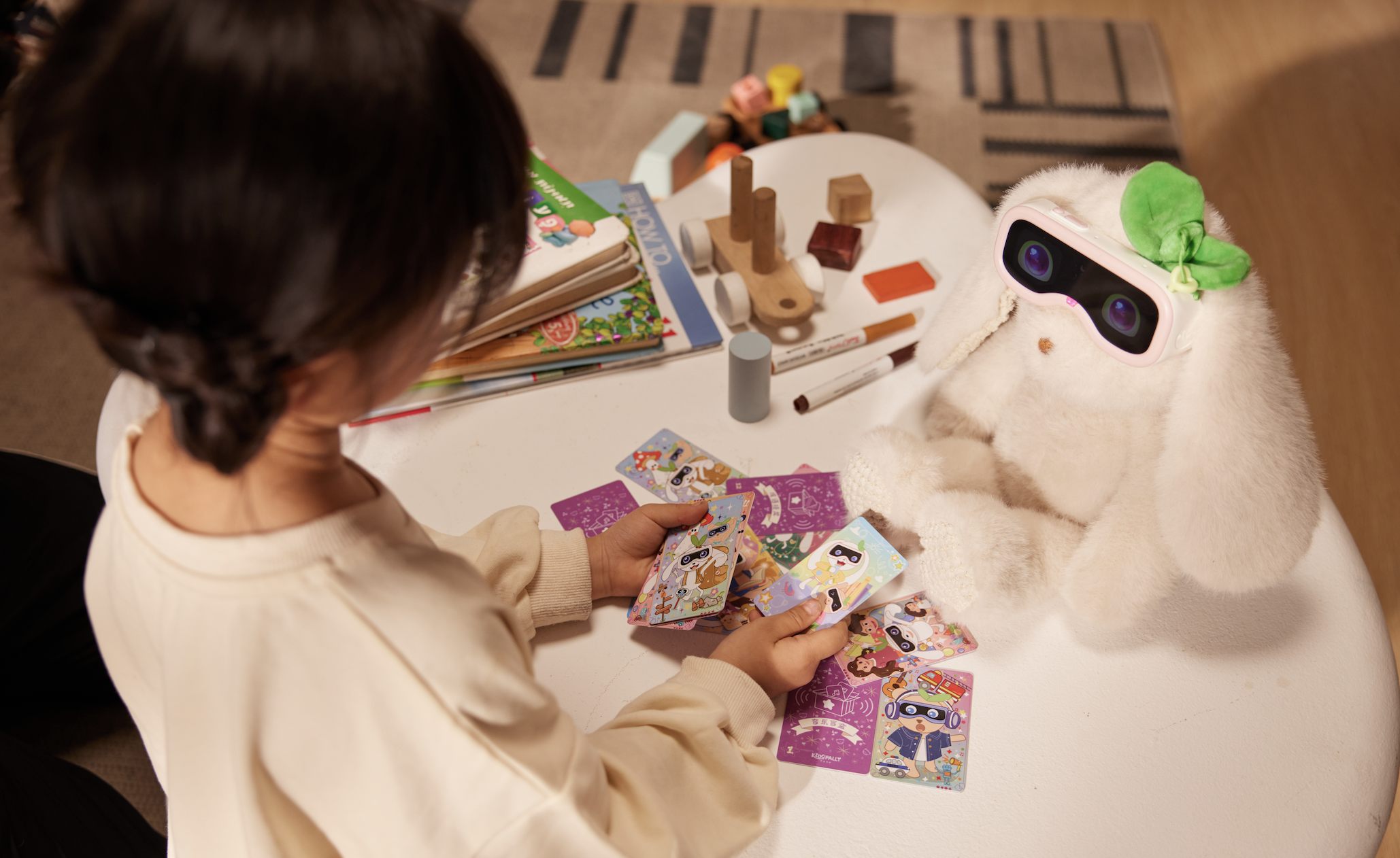 图片[4]-前阿里 90 后 P10 ，要造 AI 世代的「哈利波特」，而入口是一张 NFC 卡片-AI Express News