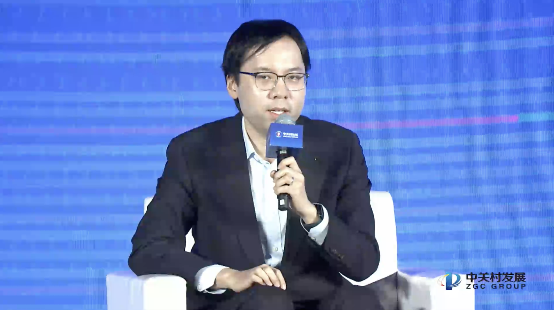 图片[6]-杨植麟、张鹏、罗福莉等人，把迄今为止的 AI 热点都聊透了-AI Express News