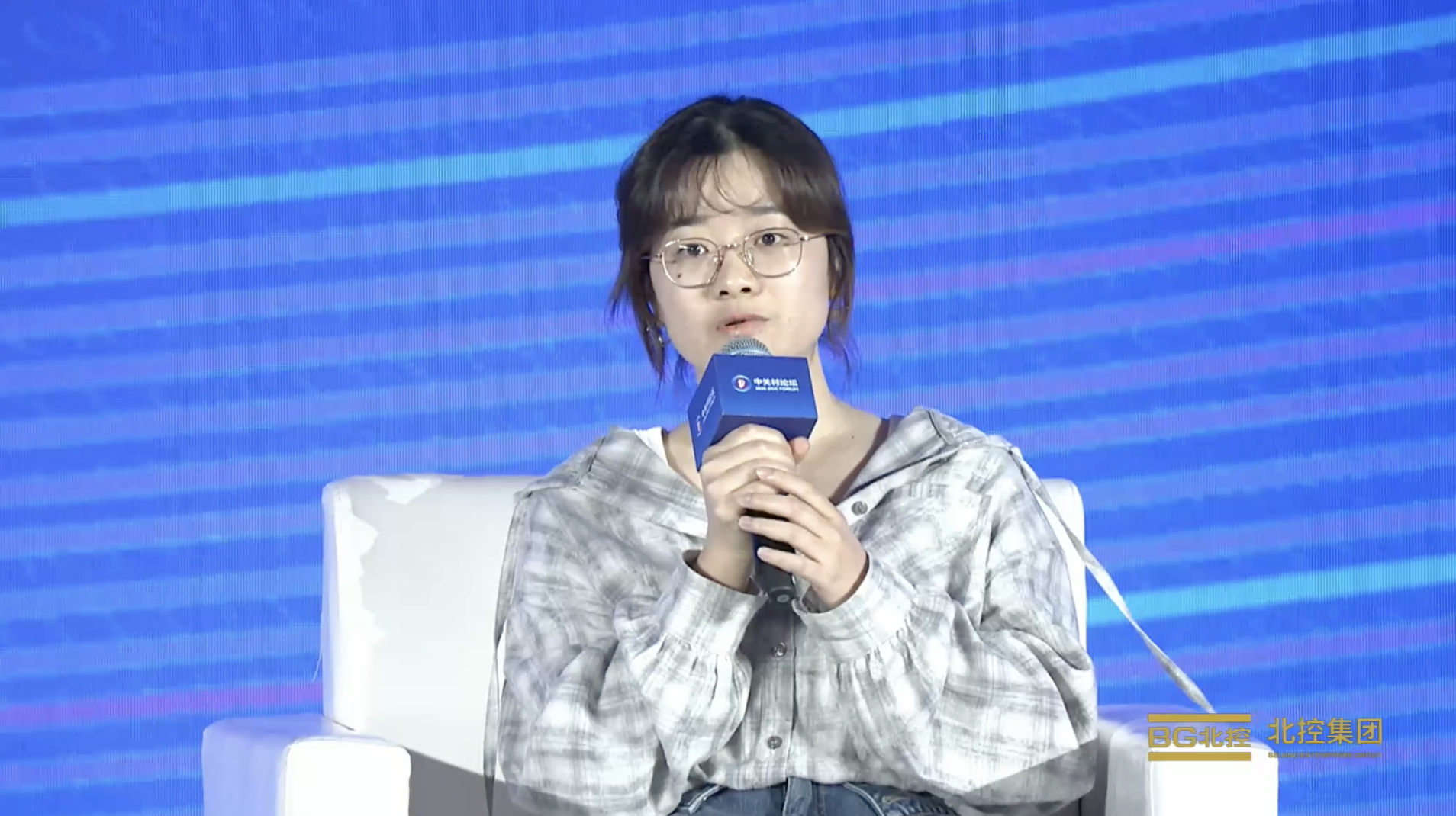 图片[7]-杨植麟、张鹏、罗福莉等人，把迄今为止的 AI 热点都聊透了-AI Express News