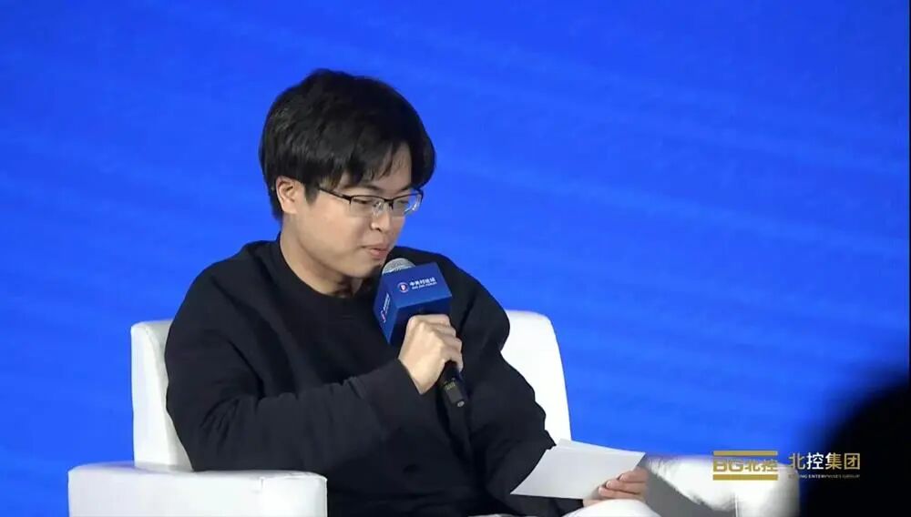 图片[4]-杨植麟主持、罗福莉张鹏抛干货，这场“龙虾局”把AI未来聊透了-AI Express News