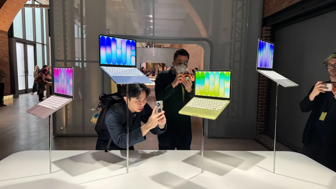 图片[13]-给苹果50岁庆生！库克分享内部备忘录，聊乔布斯遗产，晒罕见原型机-AI Express News