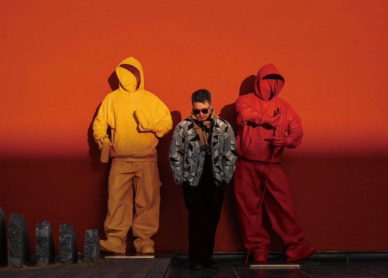 图片[1]-第一批00后，已经开始有登味了-AI Express News